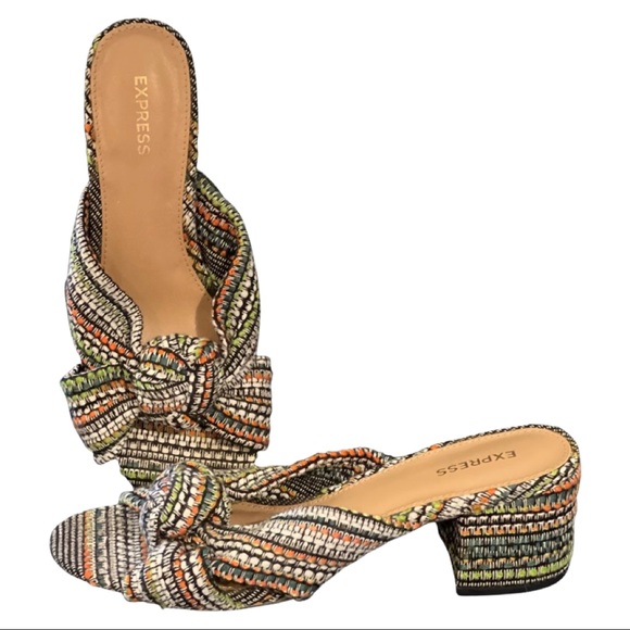 Express Knotted Woven Slides Size 8 - Picture 1 of 4